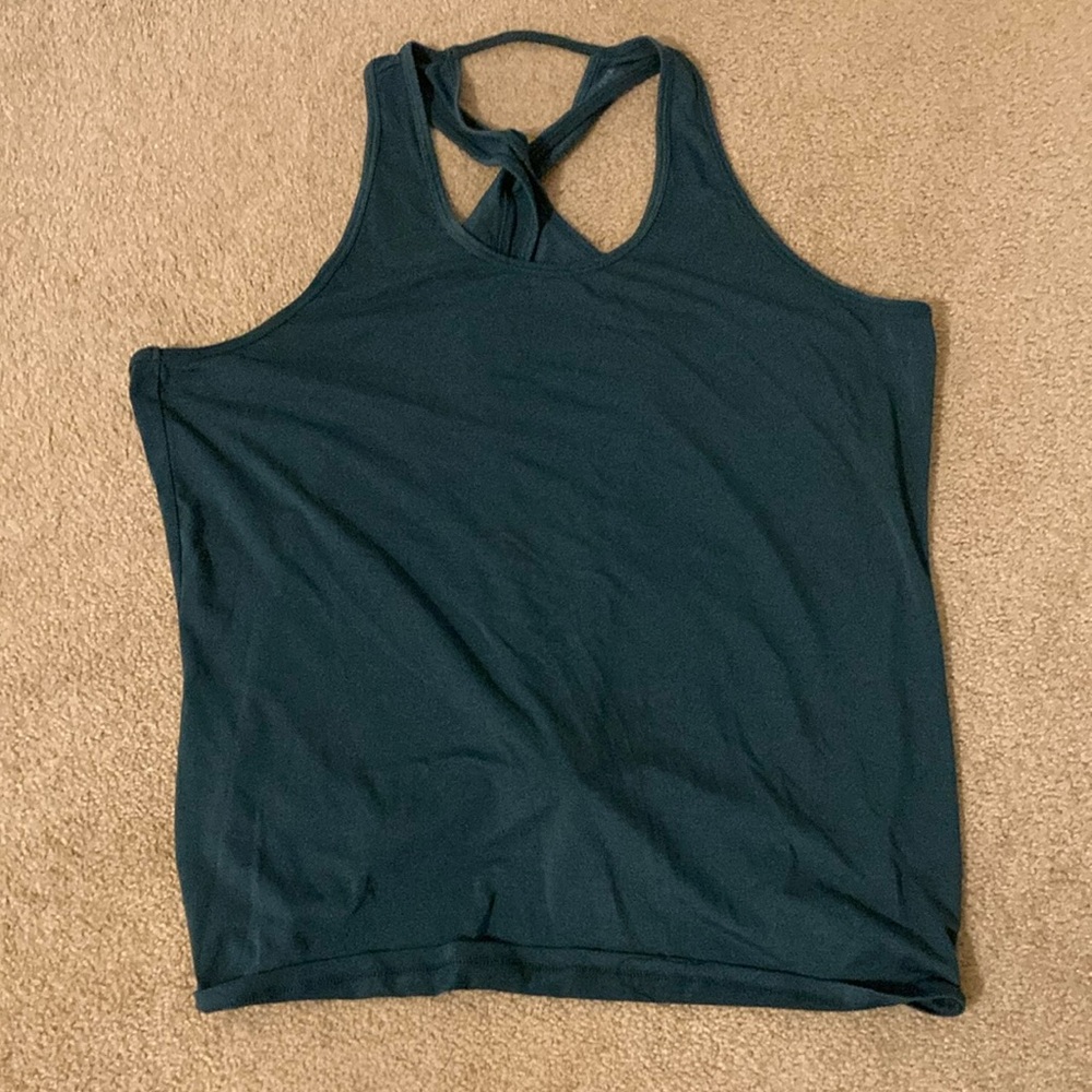 Athleta top